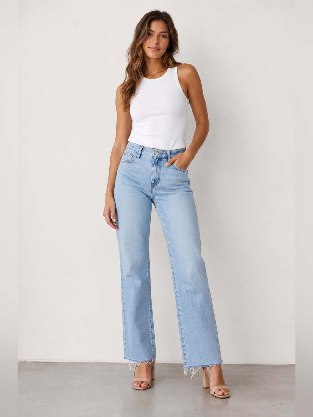 Zara High Rise Straight Leg Raw Hem Jeans | Size 6 | Light Wash 100% Cotton